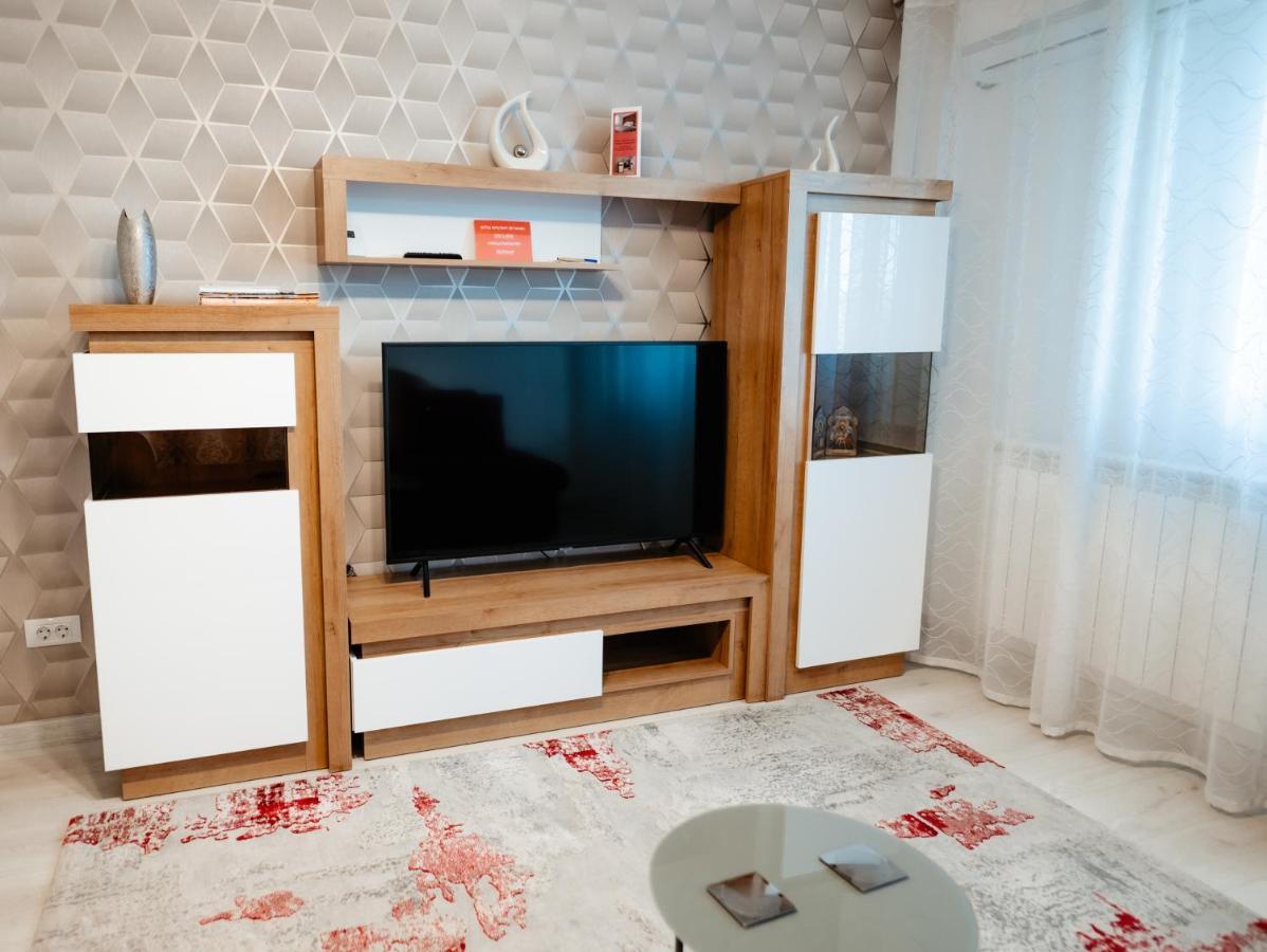 Carla'S Apart Palas-Hala Centrala 1 Bedroom - Shuttle 雅西 外观 照片